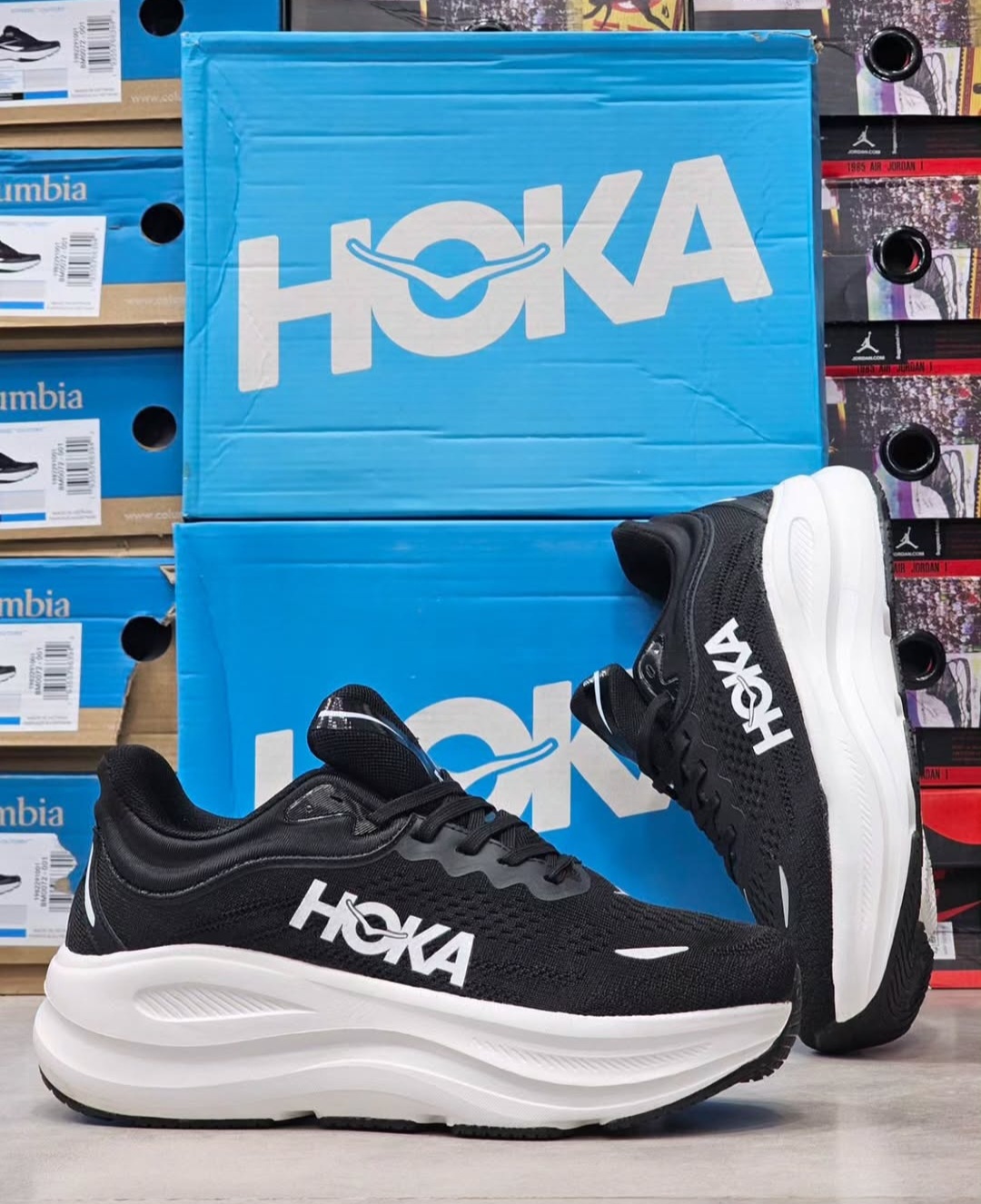 کتونی هوکا باندی ۹ کیفیت مسترکوالیتی/Hoka bondi 9/سایز ۴۰ 41 42 43 44 45/ساخت ویتنام/فروش تکی و عمده/ضمانت کالا