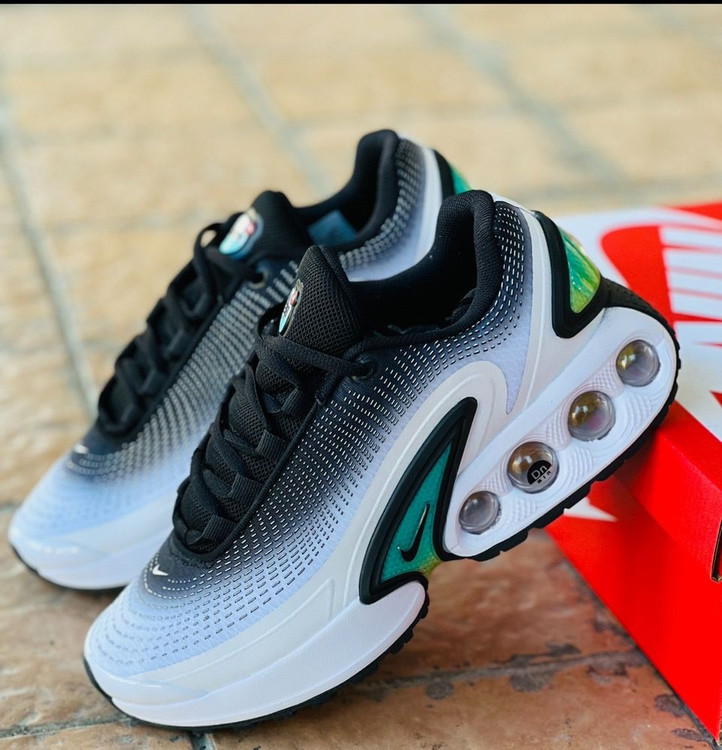 کتونی نایک ایر مکس تی ان مسترکوالیتی/ساخت ویتنام/ Nike Air Max Tn/سایز۴۰ ۴۱ ۴۲ ۴۳ ۴۴ ۴۵/فروش تکی و عمده/ضمانت کالا
