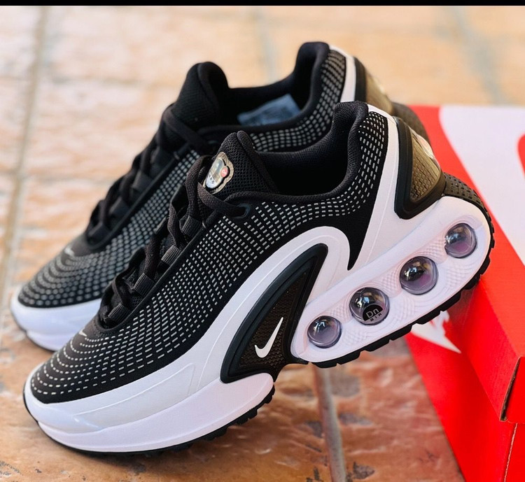 کتونی نایک ایر مکس تی ان مسترکوالیتی/ساخت ویتنام/ Nike Air Max Tn/سایز۴۰ ۴۱ ۴۲ ۴۳ ۴۴ ۴۵/فروش تکی و عمده/ضمانت کالا