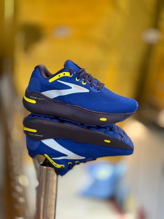 کتونی رانینگ و پیاده روی بروکس گاست مکس/Brooks ghost max/ساخت ویتنام/سایز40 41 42 43 44 45/ضمانت اصالت کالا/فروش تکی و عمده