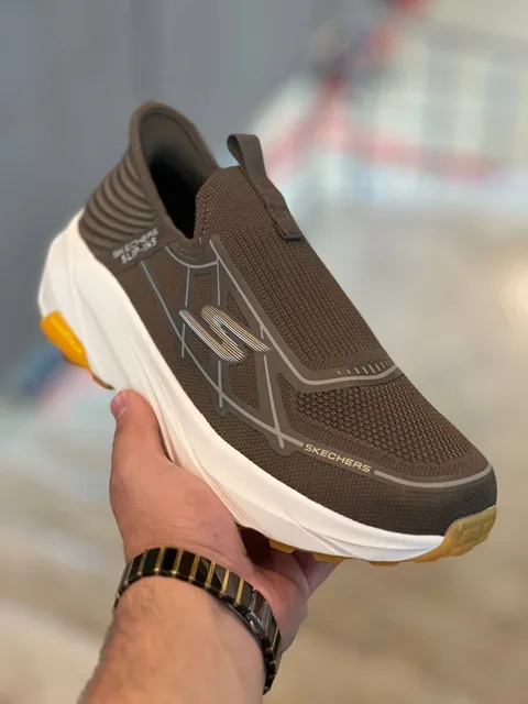 کتونی طبی اسکیچرز بدون بند اسلیپ اینس/سبک و طبی و راحت/Skechers Slip _Ins Ultra Go Sole Memory Foam /سایز ۴۰ ۴۱ ۴۲ ۴۳ ۴۴ ۴۵/ساخت ویتنام /فروش تکی و عمده/ضمانت اصالت کالا