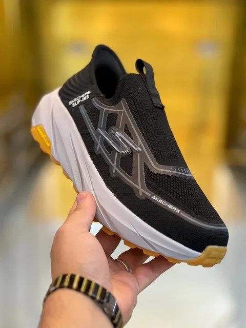 کتونی طبی اسکیچرز بدون بند اسلیپ اینس/سبک و طبی و راحت/Skechers Slip _Ins Ultra Go Sole Memory Foam /سایز ۴۰ ۴۱ ۴۲ ۴۳ ۴۴ ۴۵/ساخت ویتنام /فروش تکی و عمده/ضمانت اصالت کالا
