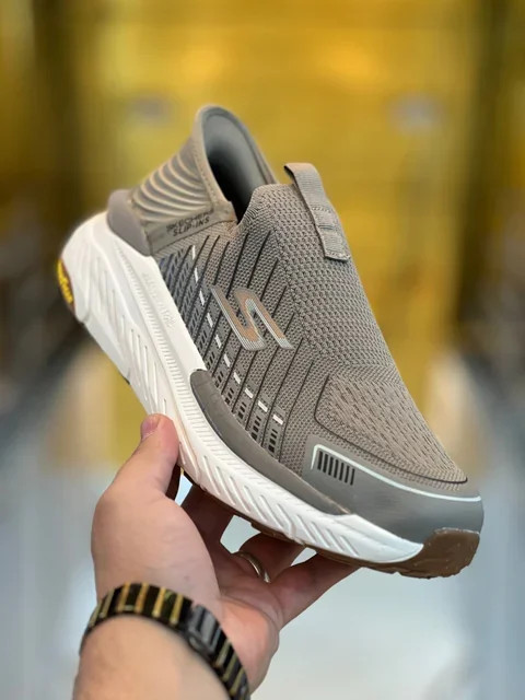 کتونی طبی اسکیچرز بدون بند اسلیپ اینس/سبک و طبی و راحت/Skechers Slip _Ins Ultra Go Sole Memory Foam /سایز ۴۰ ۴۱ ۴۲ ۴۳ ۴۴ ۴۵/ساخت ویتنام /فروش تکی و عمده/ضمانت اصالت کالا