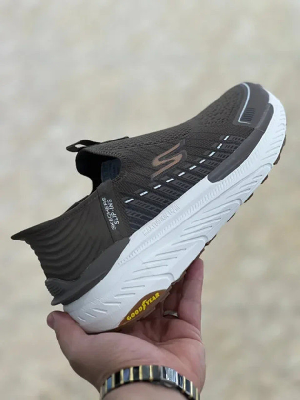کتونی طبی اسکیچرز بدون بند اسلیپ اینس/سبک و طبی و راحت/Skechers Slip _Ins Ultra Go Sole Memory Foam /سایز ۴۰ ۴۱ ۴۲ ۴۳ ۴۴ ۴۵/ساخت ویتنام /فروش تکی و عمده/ضمانت اصالت کالا