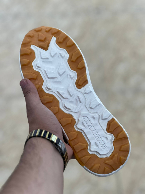 کتونی طبی اسکیچرز بدون بند اسلیپ اینس/سبک و طبی و راحت/Skechers Slip _Ins Ultra Go Sole Memory Foam /سایز ۴۰ ۴۱ ۴۲ ۴۳ ۴۴ ۴۵/ساخت ویتنام /فروش تکی و عمده/ضمانت اصالت کالا