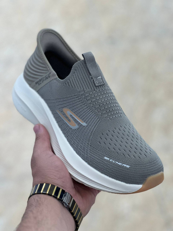 کتونی طبی اسکیچرز بدون بند اسلیپ اینس/سبک و طبی و راحت/Skechers Slip _Ins Ultra Go Sole Memory Foam /سایز ۴۰ ۴۱ ۴۲ ۴۳ ۴۴ ۴۵/ساخت ویتنام /فروش تکی و عمده/ضمانت اصالت کالا