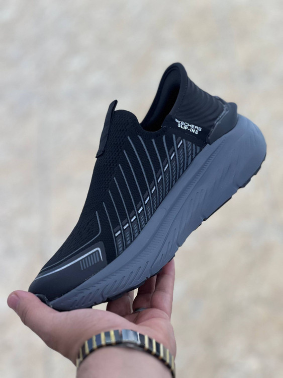 کتونی طبی اسکیچرز بدون بند اسلیپ اینس/سبک و طبی و راحت/Skechers Slip _Ins Ultra Go Sole Memory Foam /سایز ۴۰ ۴۱ ۴۲ ۴۳ ۴۴ ۴۵/ساخت ویتنام /فروش تکی و عمده/ضمانت اصالت کالا