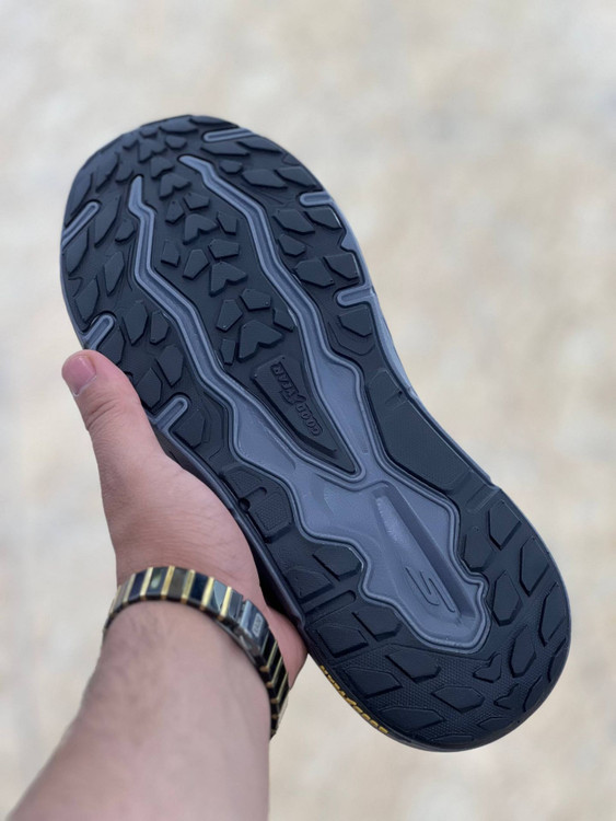کتونی طبی اسکیچرز بدون بند اسلیپ اینس/سبک و طبی و راحت/Skechers Slip _Ins Ultra Go Sole Memory Foam /سایز ۴۰ ۴۱ ۴۲ ۴۳ ۴۴ ۴۵/ساخت ویتنام /فروش تکی و عمده/ضمانت اصالت کالا