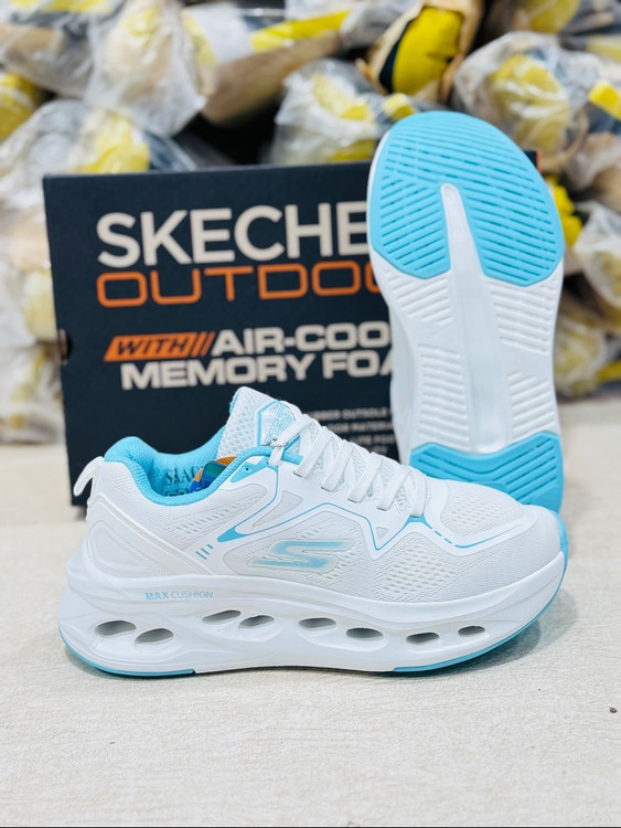 کتونی اسکیچرز مکس کوشن مستر کوالیتی |سایز۳۷ ۳۸ ۳۹ ۴۰|skechers max cushion/ساخت ویتنام/فروش تکی و عمده/ضمانت اصالت کالا /کیفیت مسترکوالیتی Aدرجه ۱