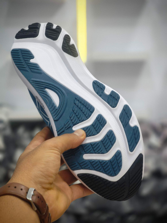 کتونی اسیکس ژل کایانو ۳۲/Asics Gel Kayano 32/سایز ۴۰ ۴۱ ۴۲ ۴۳ ۴۴ ۴۵/ساخت اندونزی/کیفیت مسترکوالیتی/ضمانت اصالت کالا/