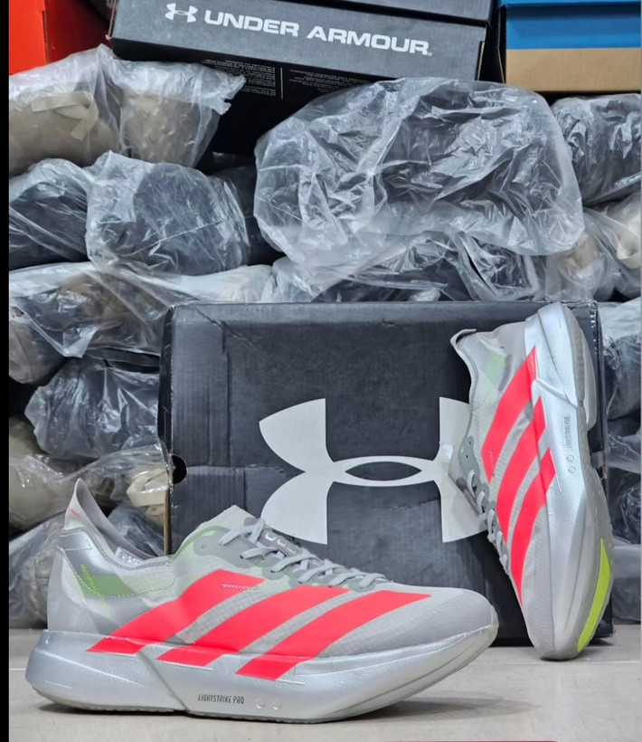 کتونی رانینگ و پیاده روی آدیداس آدی زیرو پرو ۴ / Adidas adizero pro 4ساخت ویتنام/ سایز۴۰ ۴۱ ۴۳ ۴۲ ۴۴ ۴۵فروش ویژه/ضمانت اصالت کالا/کیفیت مسترکوالیتی