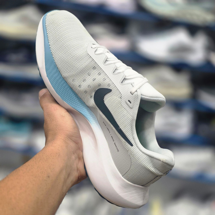 کتونی نایک زوم ایکس پیاده رویی و رانینگNike zoom x ساخت ویتنام سایز ۴۰ ۴۱ ۴۲ ۴۳ ۴۴ ۴۵ پایین ترین قیمت در ایران ضمانت اصالت کالا کیفیت مسترکوالیتی