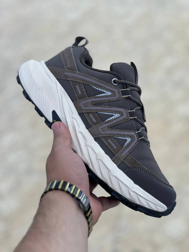 کتونی کلمبیا گورتکسColumbia GORE-TEX/ساخت ویتنام/سایز۴۰ ۴۱ ۴۲ ۴۳ ۴۴ ۴۵ زیره ویبرام/رویه چرم ضد آب و گورتکس / ضمانت اصالت کالا/کیفیت مسترکوالیتی