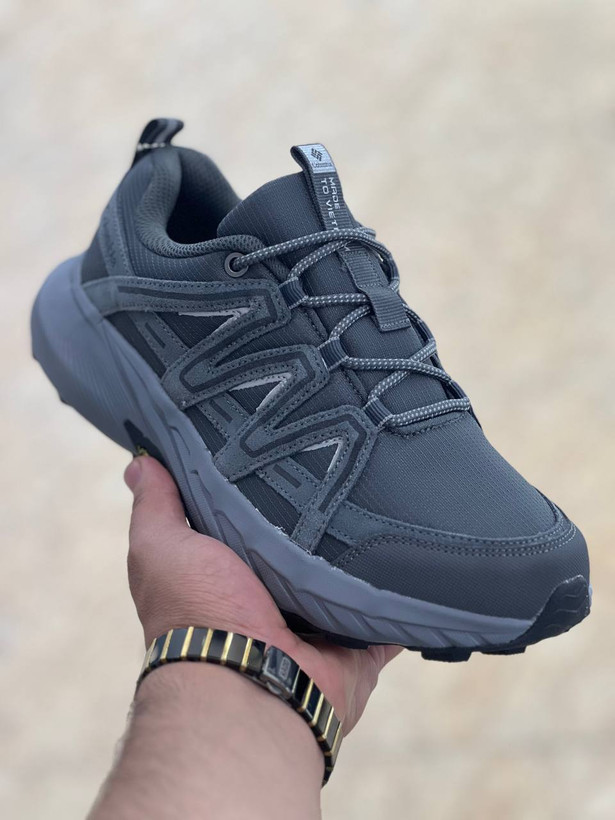 کتونی کلمبیا گورتکسColumbia GORE-TEX/ساخت ویتنام/سایز۴۰ ۴۱ ۴۲ ۴۳ ۴۴ ۴۵ زیره ویبرام/رویه چرم ضد آب و گورتکس / ضمانت اصالت کالا/کیفیت مسترکوالیتی