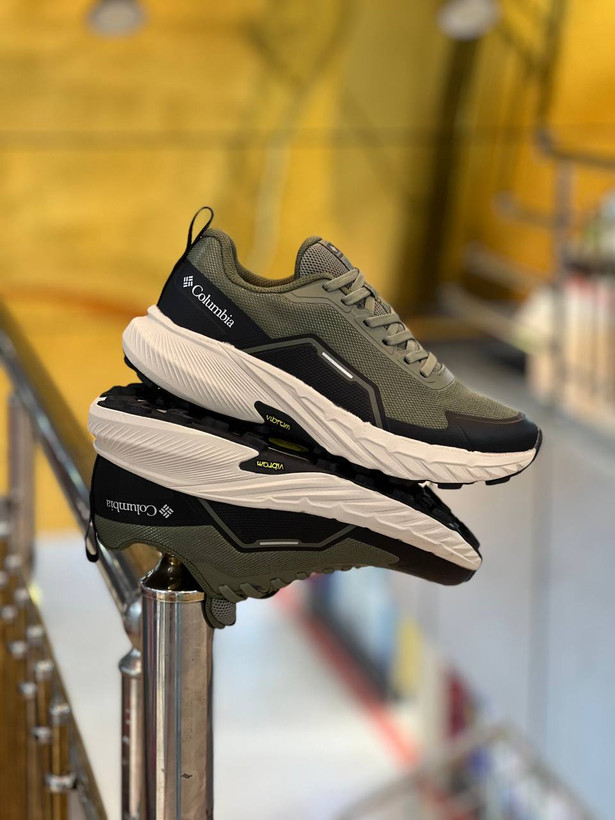 کتونی مسترکوالیتی طبیعت گردی کلمبیا ضدآب مردانه/سایز 40 الی 45/Columbia GORE-TEX/ضمانت کالا/فروش تک و عمده