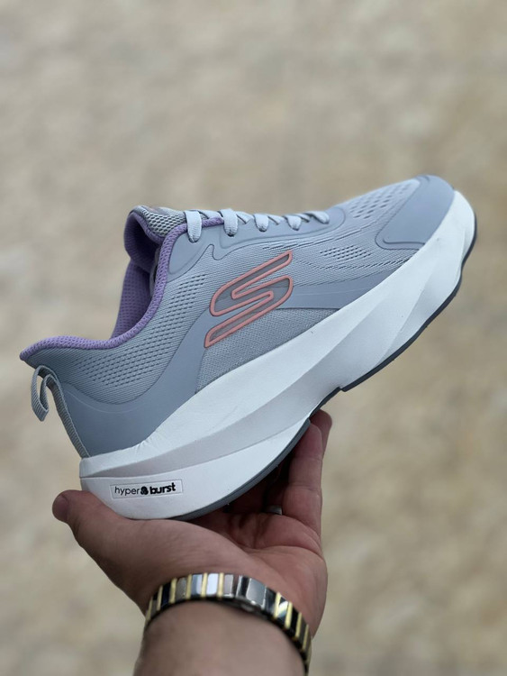 کتونی اسکیچرزهایپربرست رانینگ و پیاده رویی/Skechers Hyper Burst /ساخت ویتنام/سایز ۳۷ ۳۸ ۳۹ ۴۰/فروش تکی و عمده/ضمانت کیفیت کالا