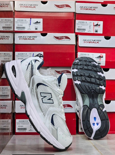 کتونی ویتنامی نیوبالانس ۵۳۰/سایز۳۷ ۳۸ ۳۹ ۴۰ ۴۱ ۴۲ ۴۳ ۴۴ ۴۵/New Balance 530/ساخت ویتنام/فروش تکی و عمده