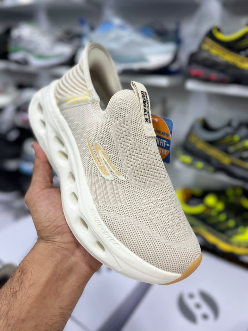 کتونی اسکیچرز طبی و راحتی گو والکSkechers go walk/ساخت ویتنام/مخصوص پیاده روی و روز مرگی/سایز ۴۰ 41 42 43 44 45/ضمانت اصالت کالا/کیفیت مسترکوالیتیA