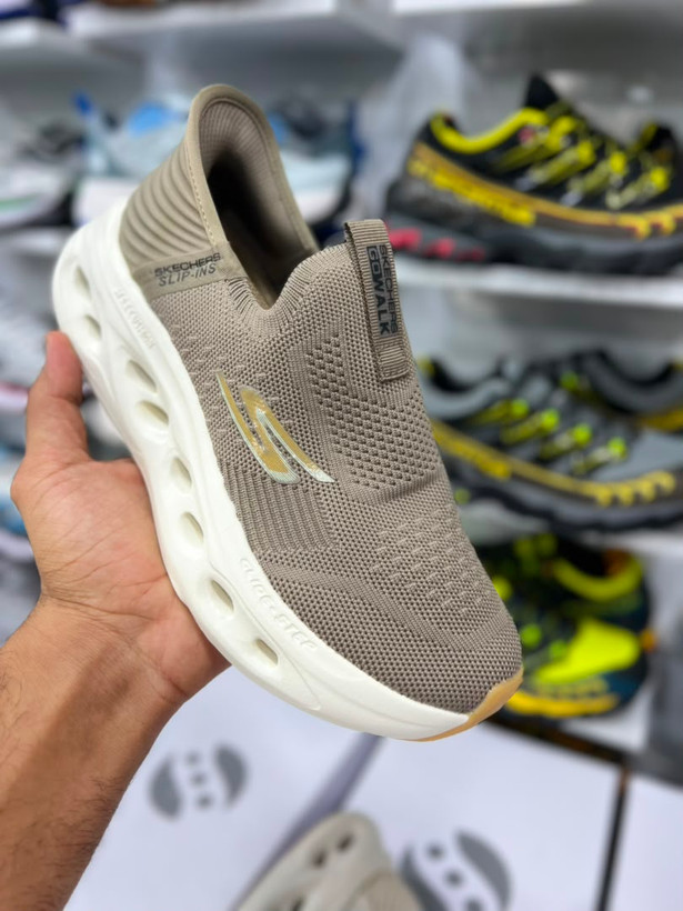 کتونی اسکیچرز طبی و راحتی گو والکSkechers go walk/ساخت ویتنام/مخصوص پیاده روی و روز مرگی/سایز ۴۰ 41 42 43 44 45/ضمانت اصالت کالا/کیفیت مسترکوالیتیA