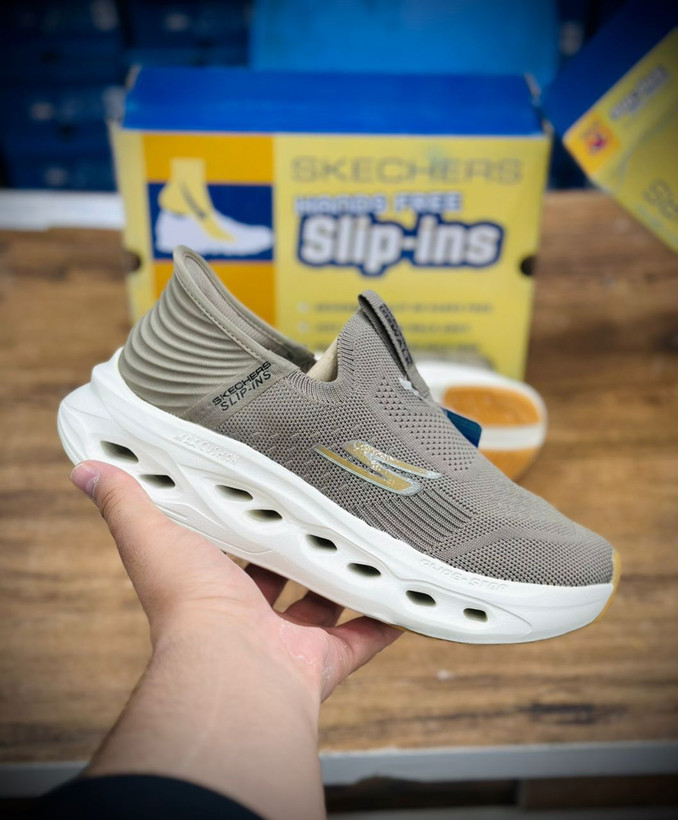 کتونی اسکیچرز طبی و راحتی گو والکSkechers go walk/ساخت ویتنام/مخصوص پیاده روی و روز مرگی/سایز ۴۰ 41 42 43 44 45/ضمانت اصالت کالا/کیفیت مسترکوالیتیA