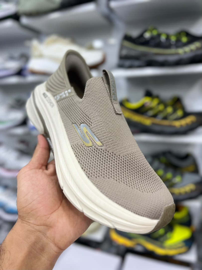 کتونی اسکیچرز اسلیپ اینز مردانه بدون بند مسترکوالیتی A/سبک و طبی و راحت/Skechers Slip _Ins /سایز ۴۰ ۴۱ ۴۲ ۴۳ ۴۴ ۴۵/ساخت ویتنام /فروش تکی و عمده/ضمانت اصالت کالا