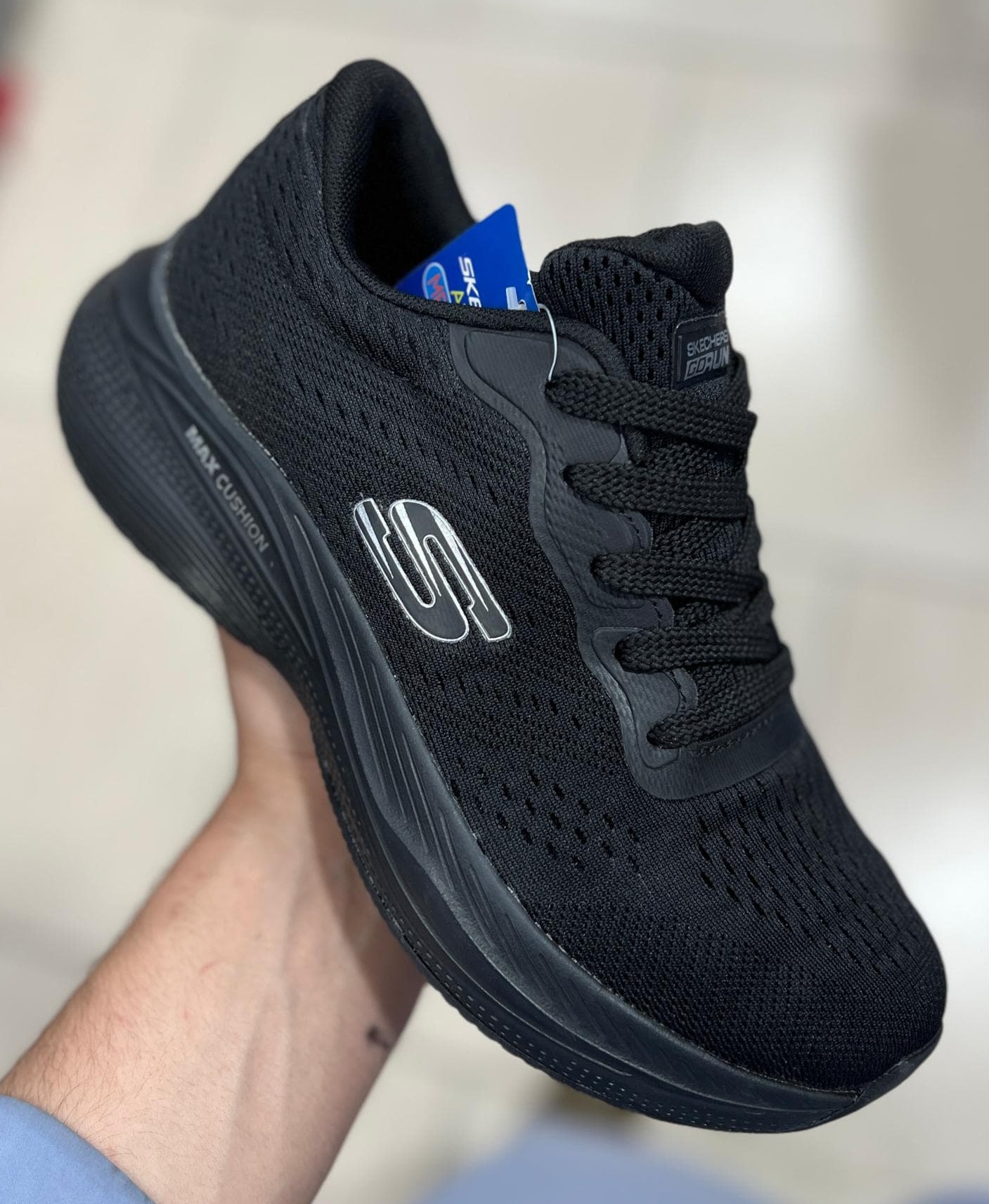 کتونی ویتنامی اسکیچرزمکس کوشن skechers max cushioning کیفیت مسترکوالیتیA /ساخت ویتنام/سایز بندی 37_۳۸_۳۹_۴۰/ضمانت اصالت کالا/فروش تکی و عمده
