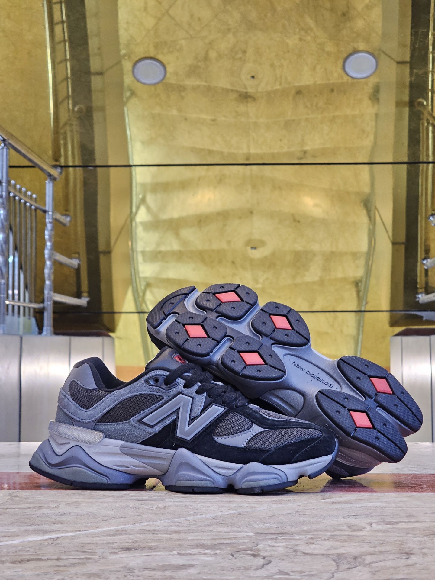 کتونی ویتنامی نیوبالانس ۹۰۶۰ پیاده رویی و رانینگ/ Newbalance 9060/ ساخت ویتنام/ سایز ۴۰ ۴۱ ۴۲ ۴۳ ۴۴ ۴۵ فروش تک و عمده تضمین اصالت کالا کیفیت مسترکوالیتی A