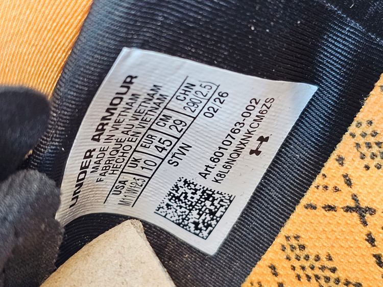 کتونی مسترکوالیتی درجه ۱ آندر آرمور Under Armour UA Echo ساخت ویتنام وارداتی سایز ۴۰الی ۴۵ همراه با جعبه بارکد دار ضمانت کیفیت کالا