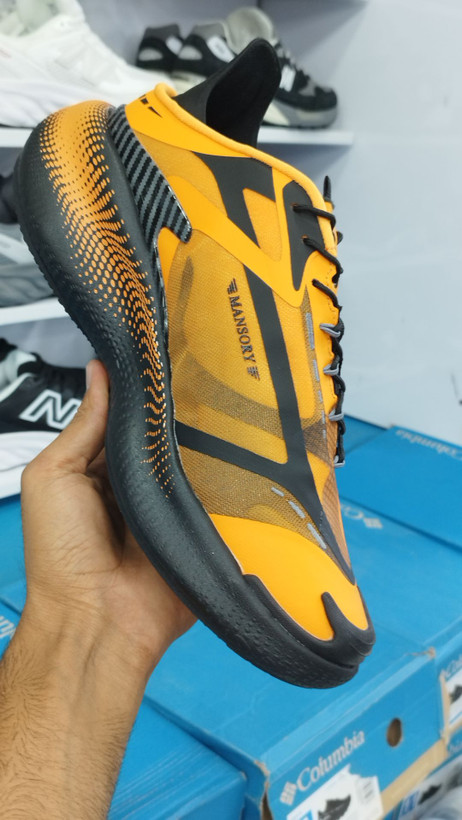کتونی مسترکوالیتی درجه ۱ آندر آرمور Under Armour UA Echo ساخت ویتنام وارداتی سایز ۴۰الی ۴۵ همراه با جعبه بارکد دار ضمانت کیفیت کالا