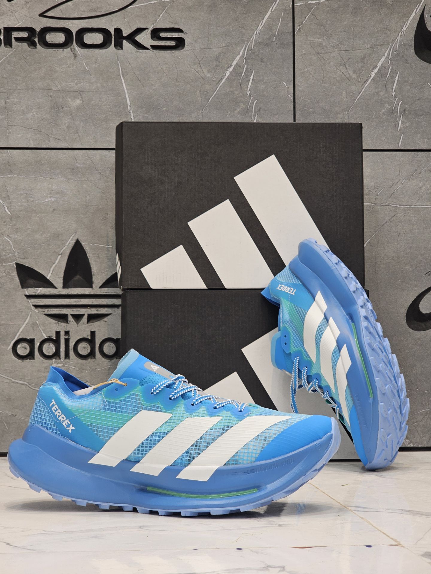 کتونی ویتنامی آدیداس ترکس مسترکوالیتی درجه ۱/ Adidas Terrex Agravic Speed Ultra 2وارداتی ساخت ویتنام سایز ۴۰ الی ۴۵فروش تکی و عمده ضمانت اصالت کالا