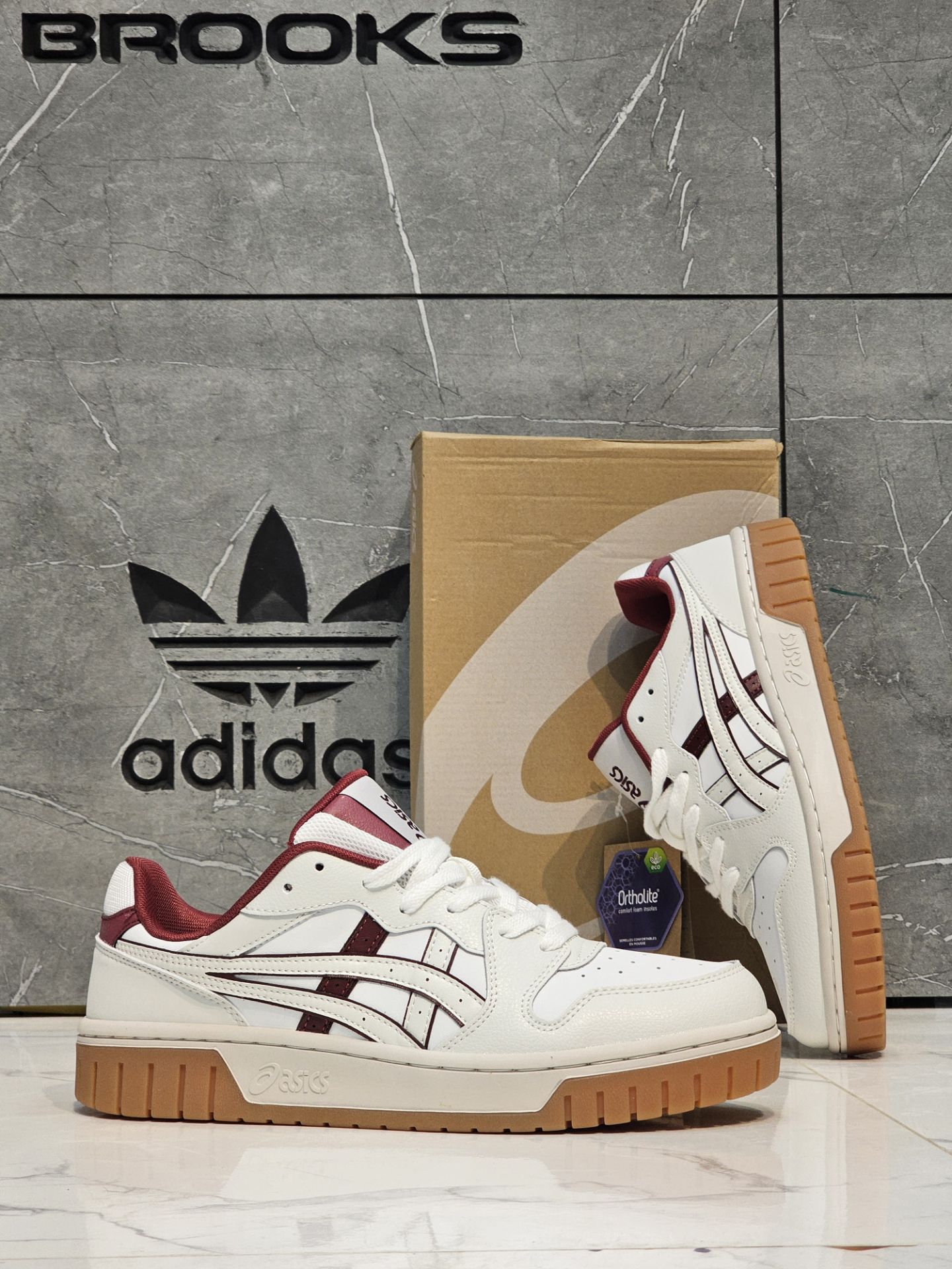 کتونی اسیکس کورت MZ 2.0 مسترکوالیتی درجه ۱ /سایز 40 الی 45/ASICS Court Mz 2.0/ فروش تکی و عمده/ضمانت کیفیت کالا
