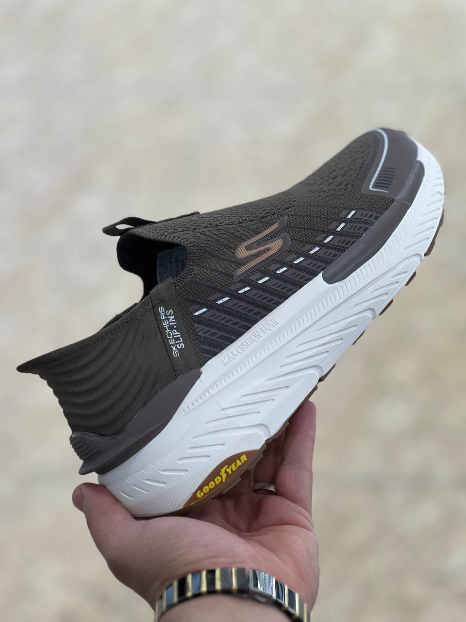 کتونی طبی مردانه اسکیچرز اسلیپ اینز بدون بند مستردرجه ۱ /سبک و طبی و راحت/Skechers Slip _Ins /سایز ۴۰ ۴۱ ۴۲ ۴۳ ۴۴ ۴۵/ساخت ویتنام /فروش تکی و عمده/ضمانت اصالت کالا