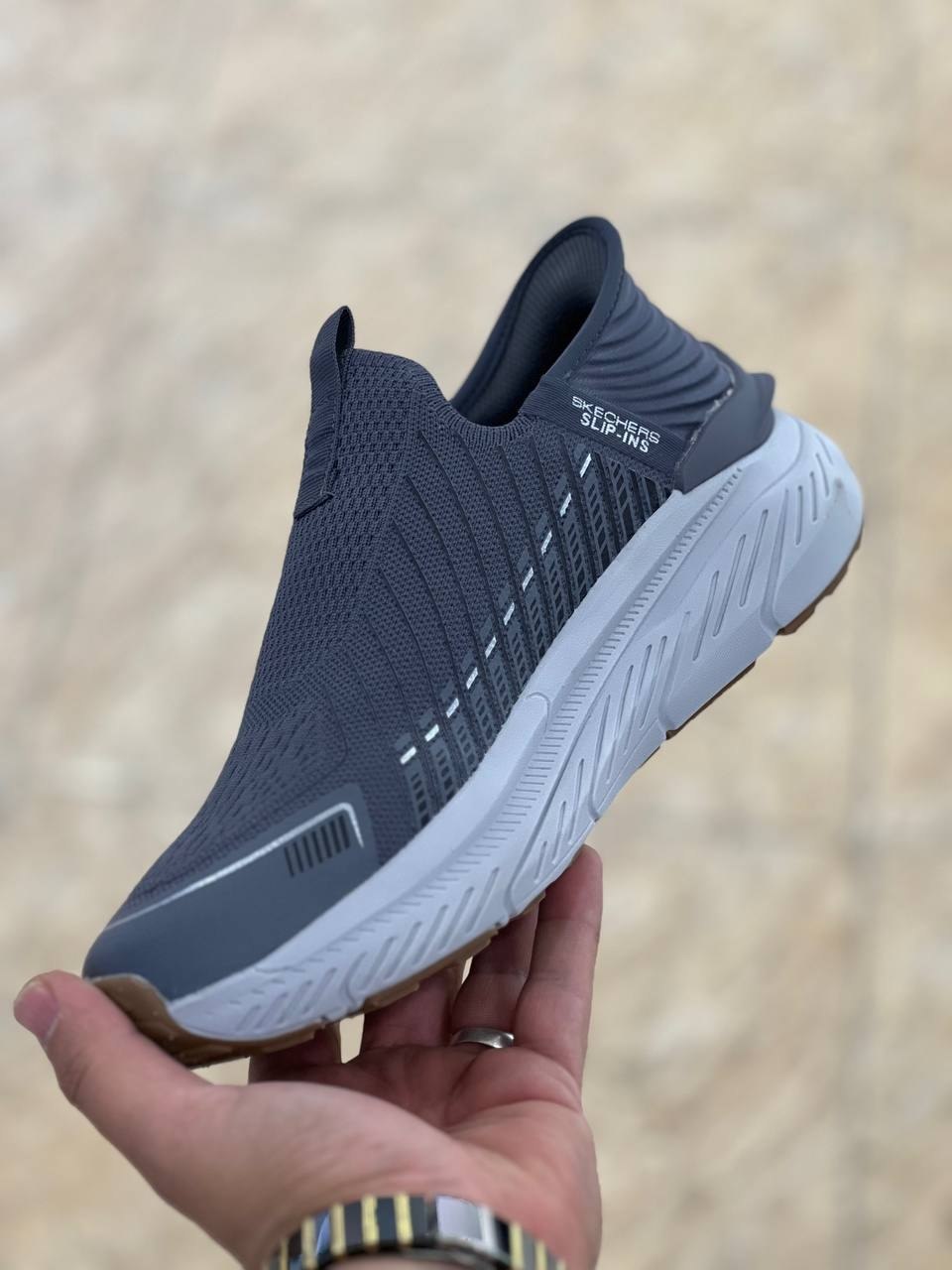 کتونی طبی مردانه اسکیچرز اسلیپ اینز بدون بند مستردرجه ۱ /سبک و طبی و راحت/Skechers Slip _Ins /سایز ۴۰ ۴۱ ۴۲ ۴۳ ۴۴ ۴۵/ساخت ویتنام /فروش تکی و عمده/ضمانت اصالت کالا