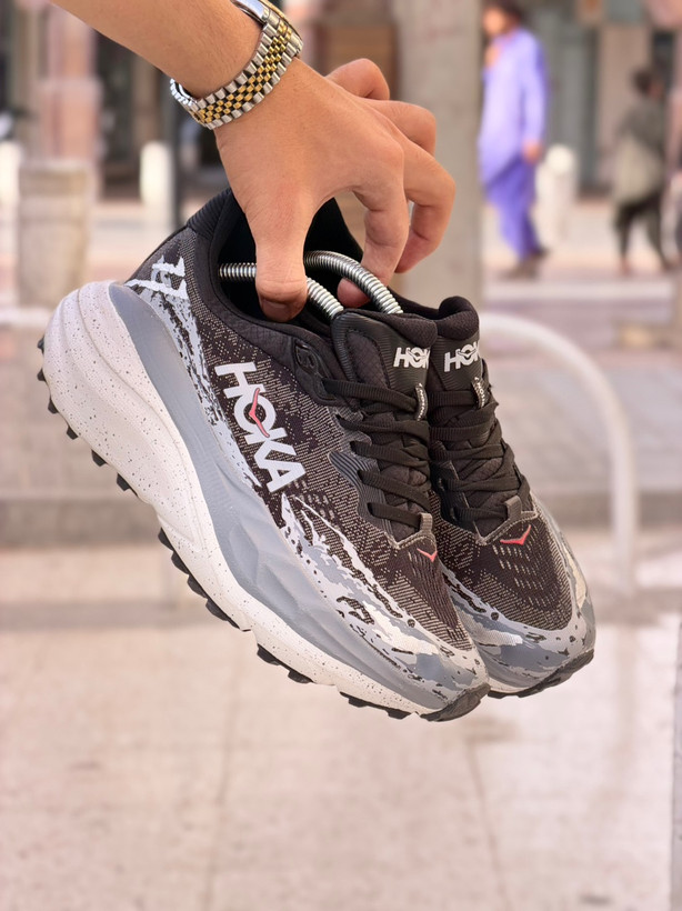 کتونی مردانه هوکا استین سون ۷ hoka stinson 7 vietnam مسترکوالیتی درجه ۱ مناسب پیادهروی و رانینگ ساخت ویتنام وارداتی سایز ۴۰ الی ۴۵فروش تکی و عمده ضمانت کیفیت کالا