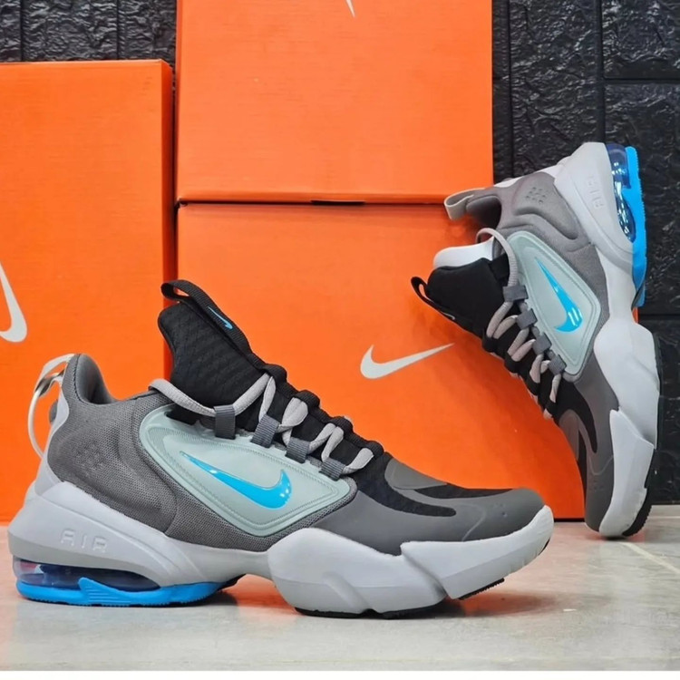 کتونی نایک ایرمکس آلفا ساواچ مردانه و زنانه Nike air max alpha savageمسترکوالیتی درجه ۱ ساخت ویتنام وارداتی سایز ۳۸الی۴۵ فروش تکی و عمده ضمانت کیفیت کالا