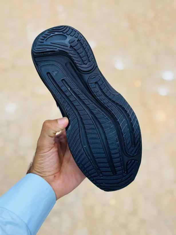 کتونی آدیداس مردانه سوپرنوا رایز ۳/Adidas Supernova Rise 3/ساخت ویتنام/سایز ۴۰ الی ۴۵/فروش تکی و عمده ضمانت اصالت کالا کیفیت مسترکوالیتی درجه ۱
