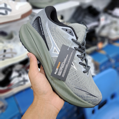 کتونی مردانه میزانو آسترو پلاس مسترکوالیتی درجه ۱ /Mizuno Astro Plus/ساخت ویتنام وارداتی /سایز ۴۰ الی ۴۵/فروش تکی و عمده/ضمانت کیفیت کالا