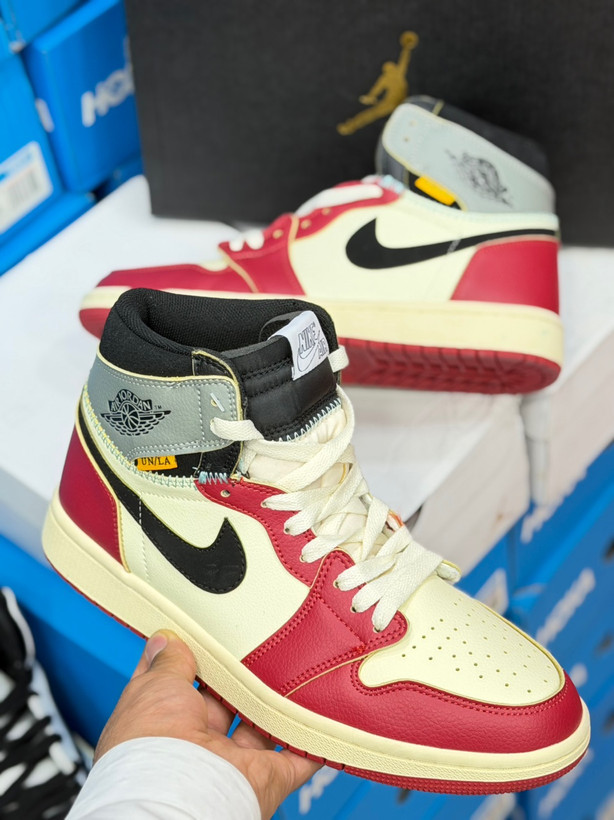 کتونی ویتنامی نایک ایر جردن وان مستر درجه ۱/Nike Air Jordan 1 Low وارداتی ساخت ویتنام سایز ۴۰ الی ۴۵فروش تکی و عمده/ضمانت کیفیت کالا