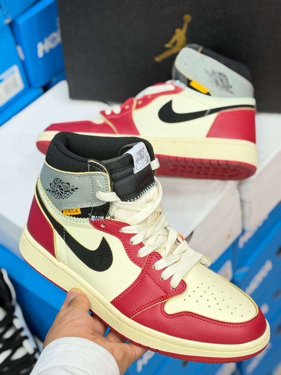 کتونی ویتنامی نایک ایر جردن وان مستر درجه ۱/Nike Air Jordan 1 Low وارداتی ساخت ویتنام سایز ۴۰ الی ۴۵فروش تکی و عمده/ضمانت کیفیت کالا