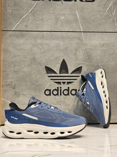 کتونی ویتنامی اسکیچرز مکس کوشنینگ اسلیپ اینز Skechers Skechers Max Cushioning Slip_Ins سایز ۴۰الی ۴۵ بالاترین کیفیت مسترکوالیتی A درجه ۱/ضمانت اصالت کالا/فروش تکی و عمده
