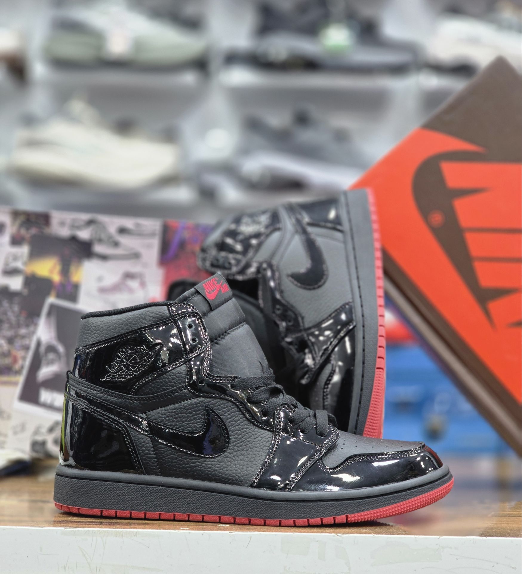 کتونی مستر نایک ایر جردن وان/Nike Air Jordan 1 Low وارداتی ساخت ویتنام سایز ۴۰ الی ۴۵فروش تکی و عمده/ضمانت کیفیت کالا