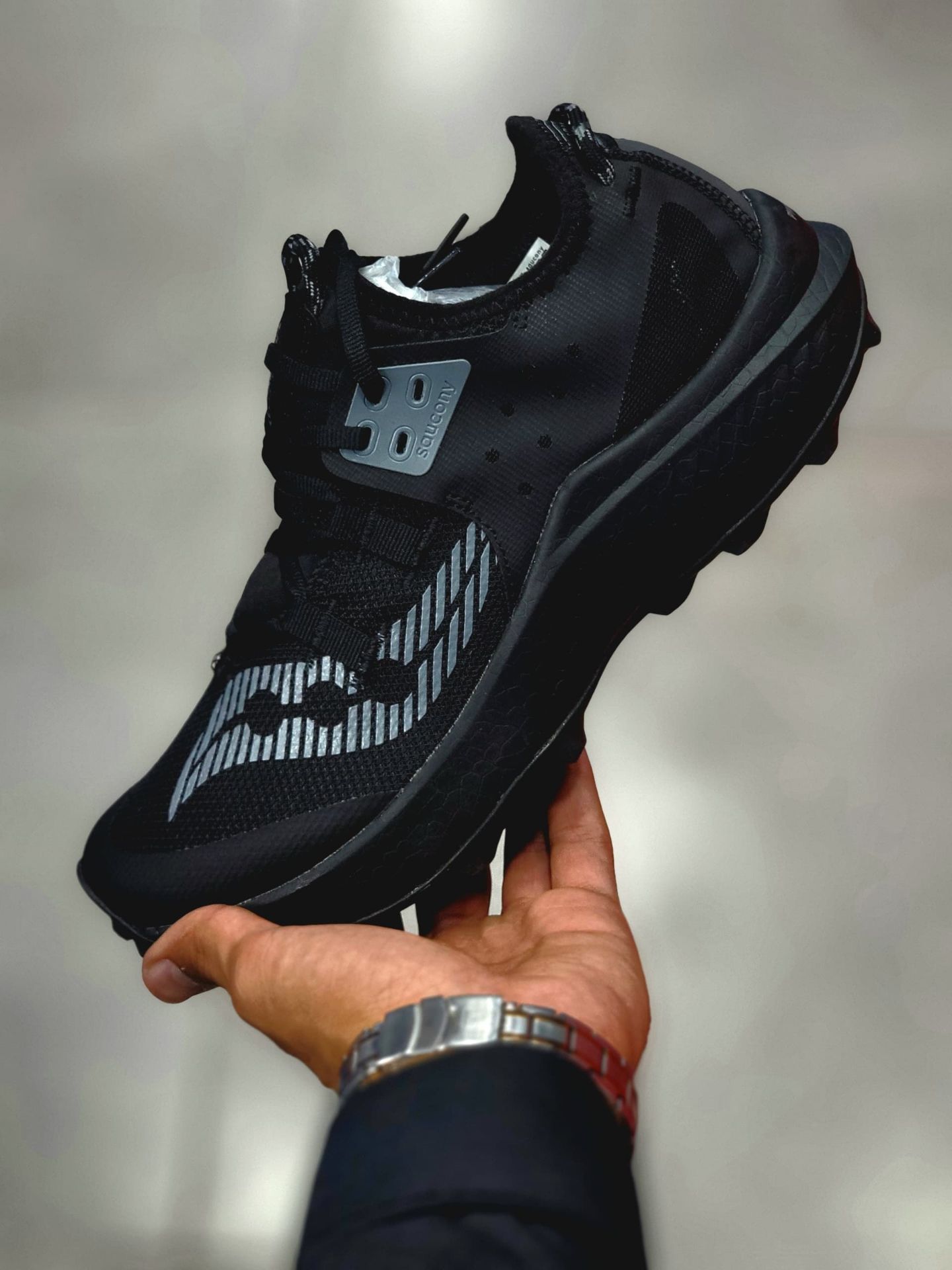کتونی مسترکوالیتی ساکونی اندورفین ریفت saucony endorphin rift/ساخت ویتنام وارداتی/سایز ۴۰ الی ۴۵/ضمانت کیفیت کالا/فروش تکی و عمده