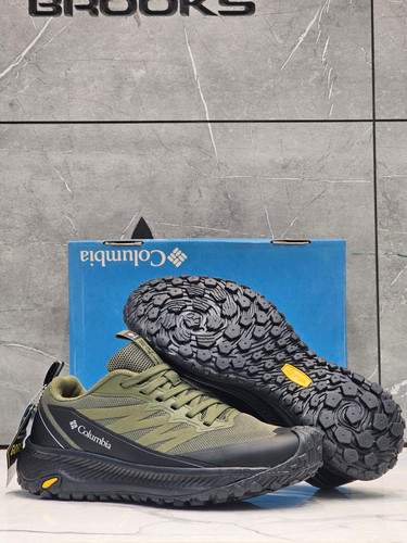 کتونی مردانه کلمبیا/Columbia waterproof/ضد آب گورتکس ساخت ویتنام وارداتی/سایز 40 الی 45/فروش تکی و عمده
