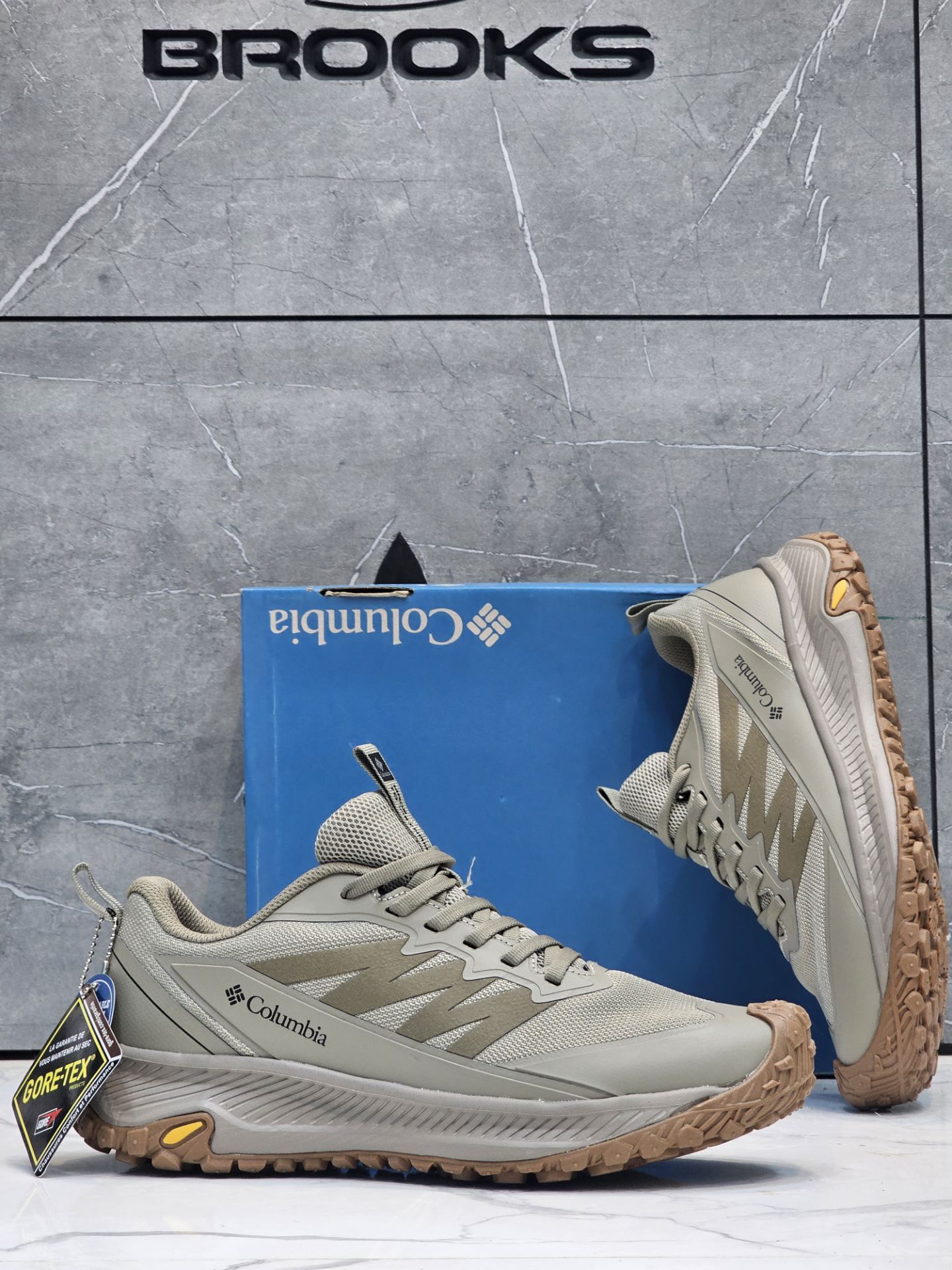 کتونی مردانه کلمبیا/Columbia waterproof/ضد آب گورتکس ساخت ویتنام وارداتی/سایز 40 الی 45/فروش تکی و عمده