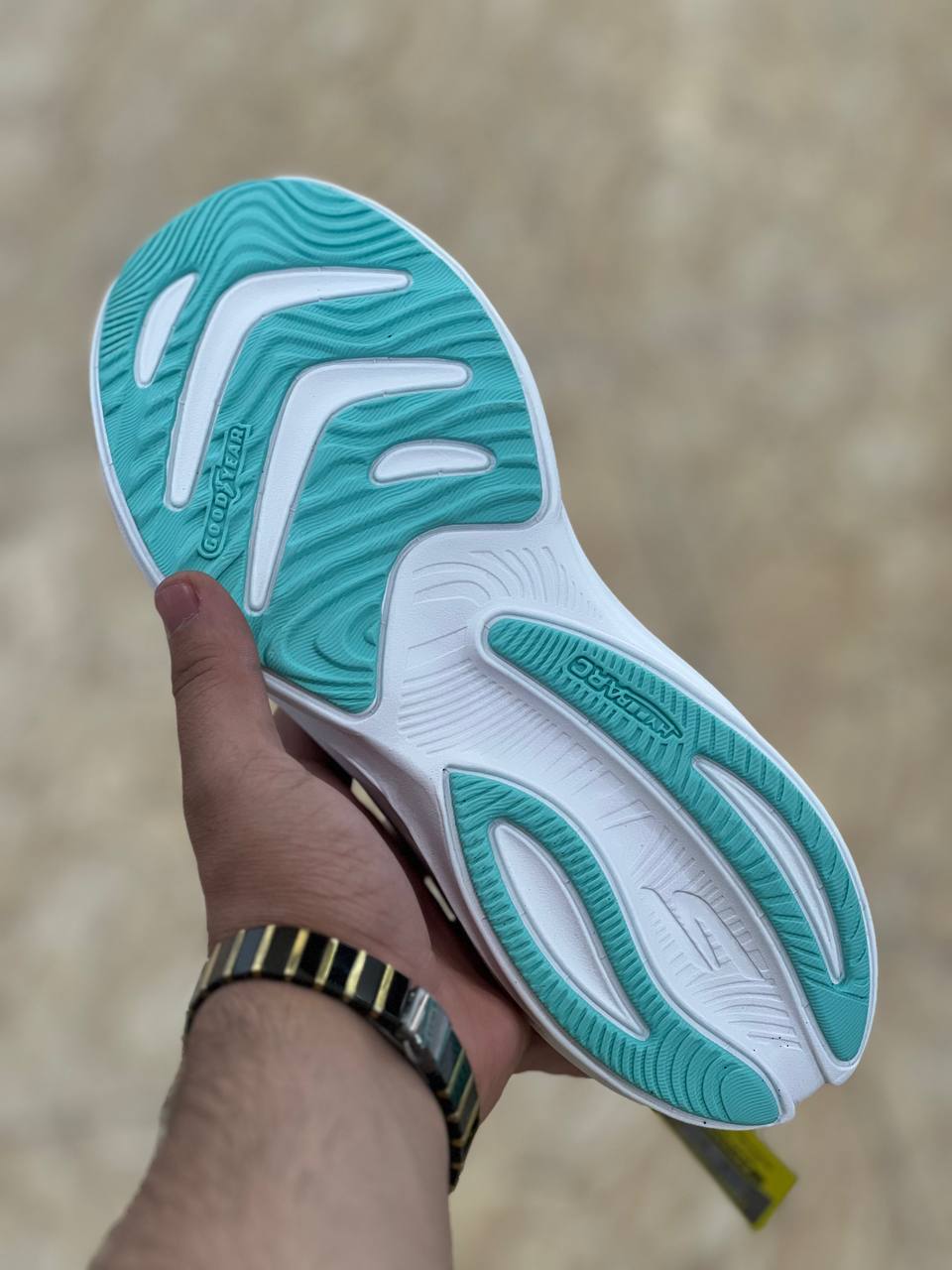 کتونی مسترکوالیتی اسکیچرز هایپر برست skechers Hyper Burst ساخت ویتنام وارداتی سایز ۳۷ الی ۴۰ فروش تکی و عمده ضمانت کیفیت کالا