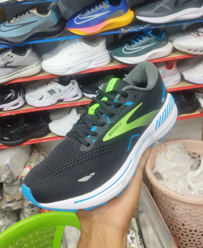 خرید بروکس گلیسرین ۲۰ مسترکوالیتی درجه ۱ رانینگ و پیاده رویی/BROOKS GLYCERIN 20 /ساخت ویتنام وارداتی سایز۴۰ الی ۴۵/فروش تکی و عمده بالاترین کیفیت