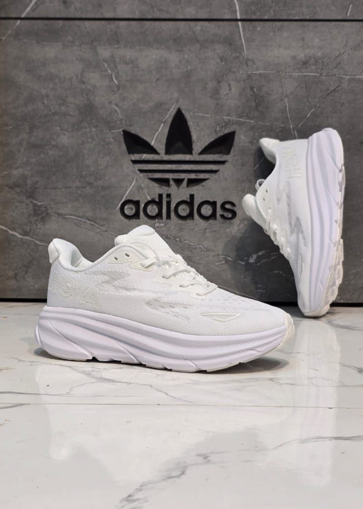 قیمت کتونی هوکا کلیفتون 9/Hoka Clifton 9/ساخت ویتنام وارداتی/سایز 40الی ۴۵/فروش تکی و عمده ضمانت کیفیت کالا