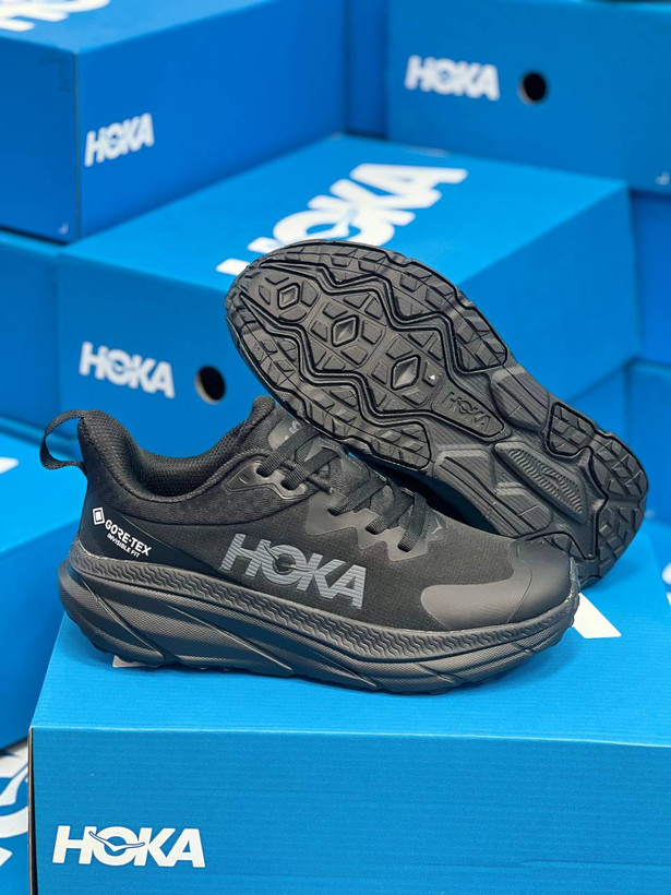 کتونی اسپرت هوکا چلنجر آرت ۷ hoka challenger art 7، ساخت ویتنام وارداتی سایز ۴۰الی ۴۵ بالاترین کیفیت بازار ضمانت اصالت کالا