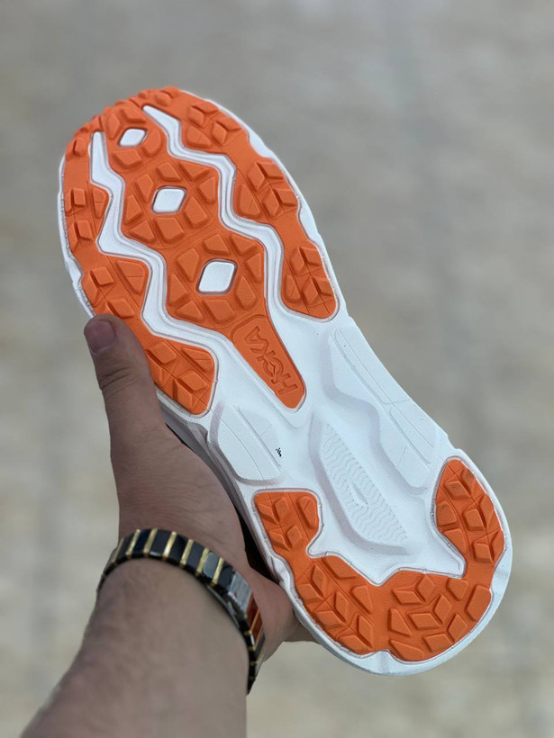 کتونی اسپرت هوکا چلنجر آرت ۷ hoka challenger art 7، ساخت ویتنام وارداتی سایز ۴۰الی ۴۵ بالاترین کیفیت بازار ضمانت اصالت کالا
