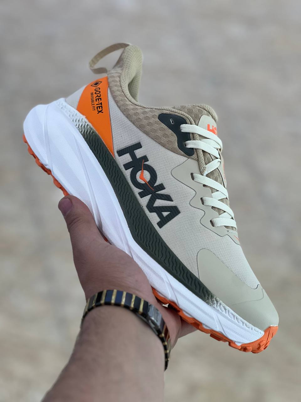 کتونی اسپرت هوکا چلنجر آرت ۷ hoka challenger art 7، ساخت ویتنام وارداتی سایز ۴۰الی ۴۵ بالاترین کیفیت بازار ضمانت اصالت کالا